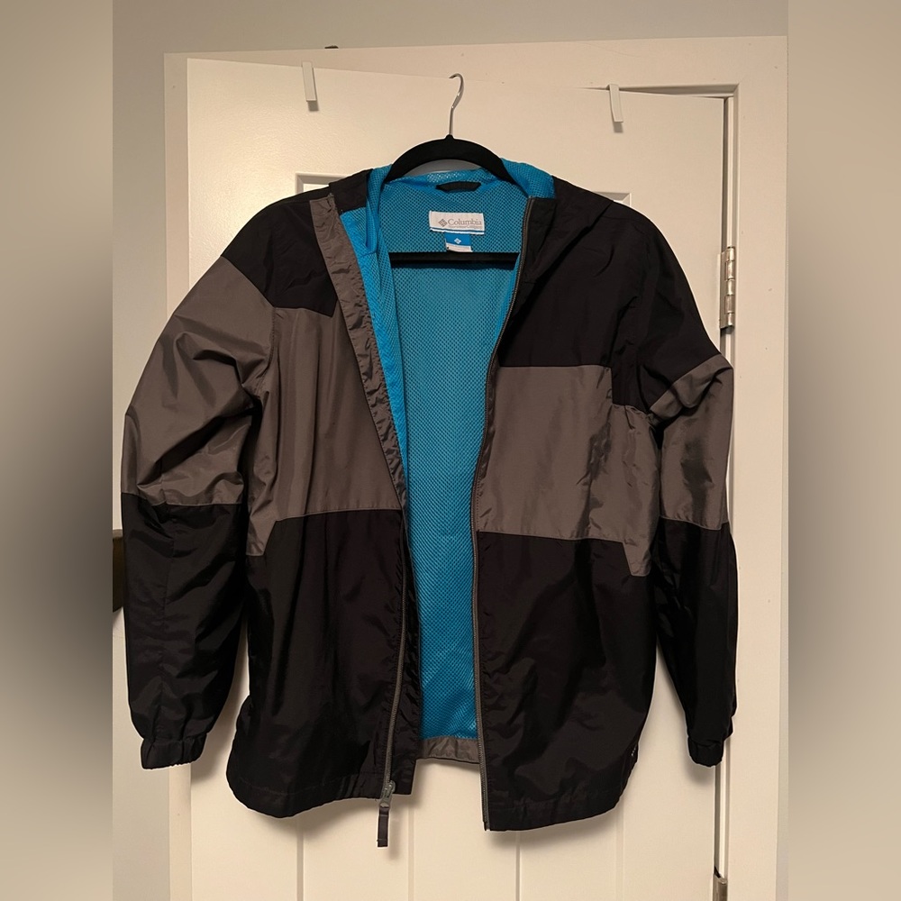 Boys Columbia windbreaker jacket EUC